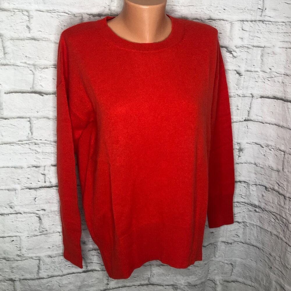 Tahari Women’s 100% Cashmere Oversized Hi Lo Hem Sweater Size M Tomato Red NWT